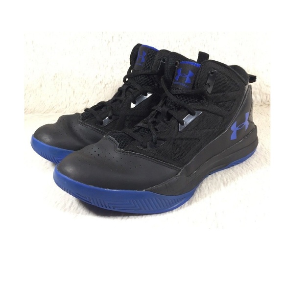 black and blue under armour shoes